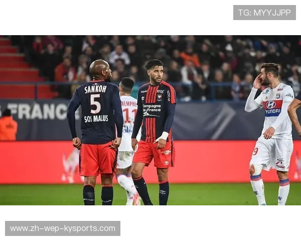 卡昂球员迪亚斯表现令人惊艳，蝉联一周最佳球员，卡昂vs第戎半全场